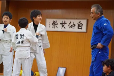 年長さんから中学生まで楽しく練習しています!
